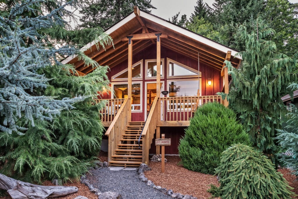 Photo of luxury cabin at Washington lodge business for sale