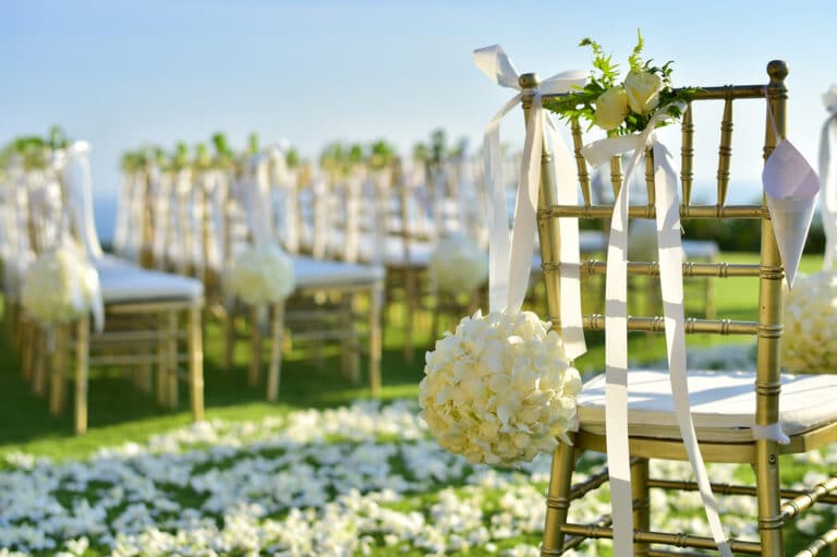 How to find the best wedding venues for sale