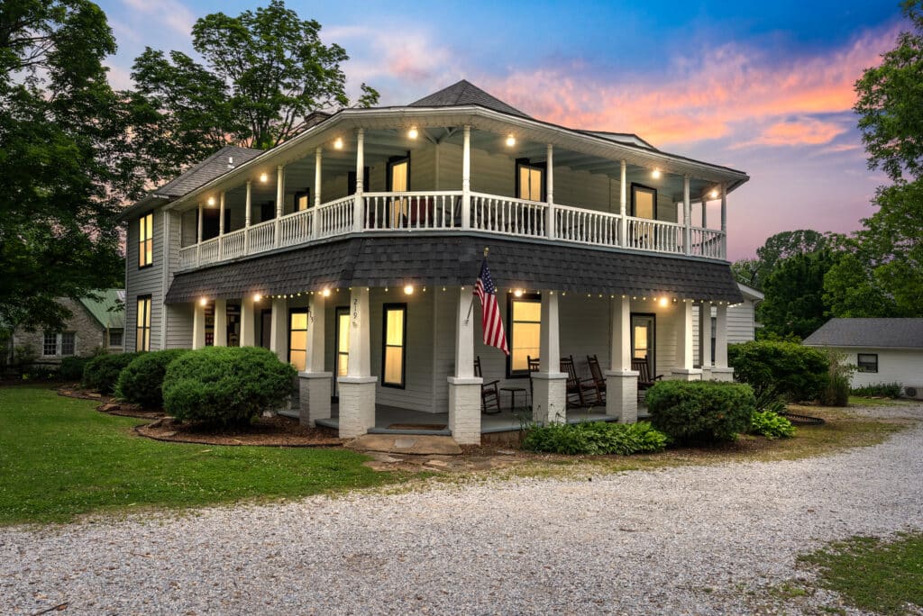 Ozark Country Inn — Mountain View, Arkansas 1
