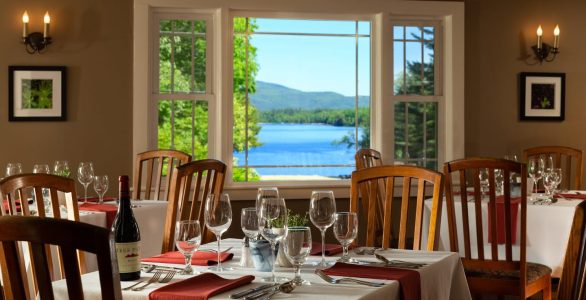 Photo of dining room at New London NH Inn