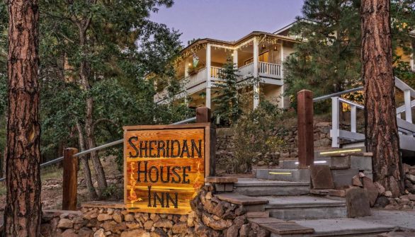 Exterior photo of Grand Canyon B&B Purchased by seminar graduates