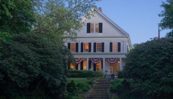 Liberty-Hill-Inn-Featured-Image