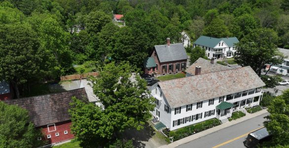 Newfane-Vermont-Inn-for-Sale