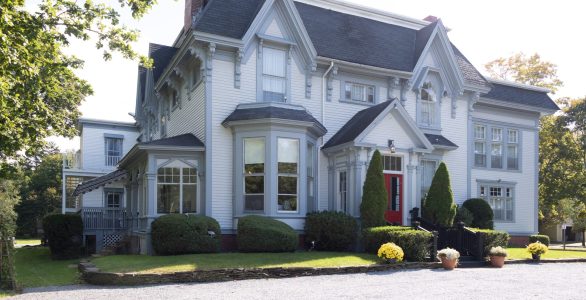 Shadow Lawn Inn NB Feature Image